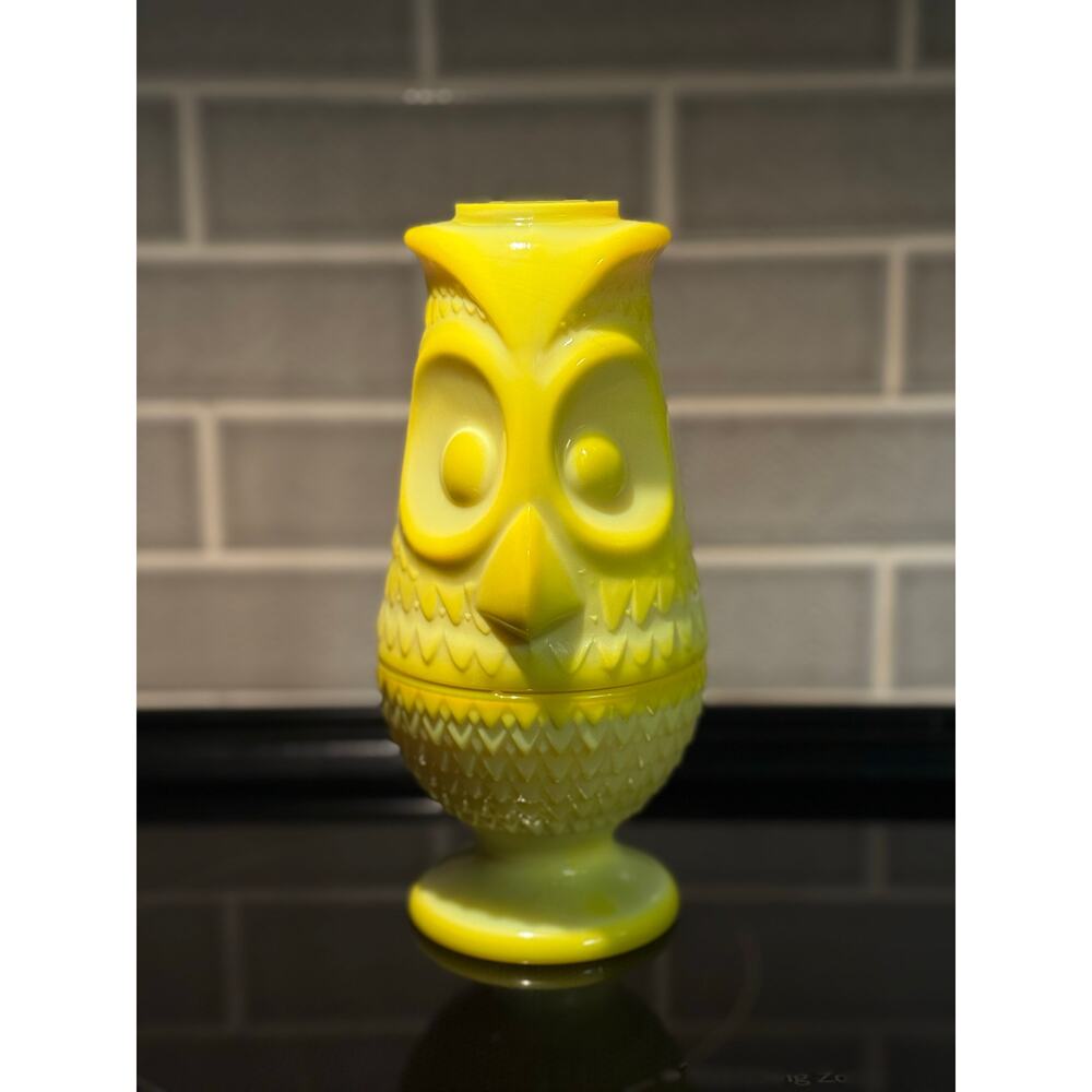 Mosser Glass Viking Mold Dandelion Yellow Glass Owl Fairy Lamp